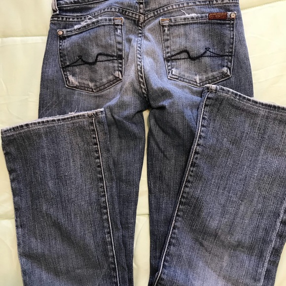 7FAMK - Picture 3 of 4